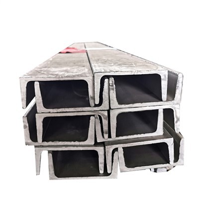 Көміртекті болаттан жасалған каналдар бар